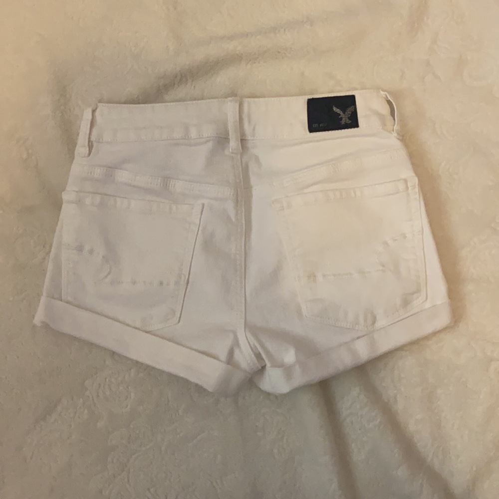 American Eagle white hi-rise shortie - Picture 4 of 4